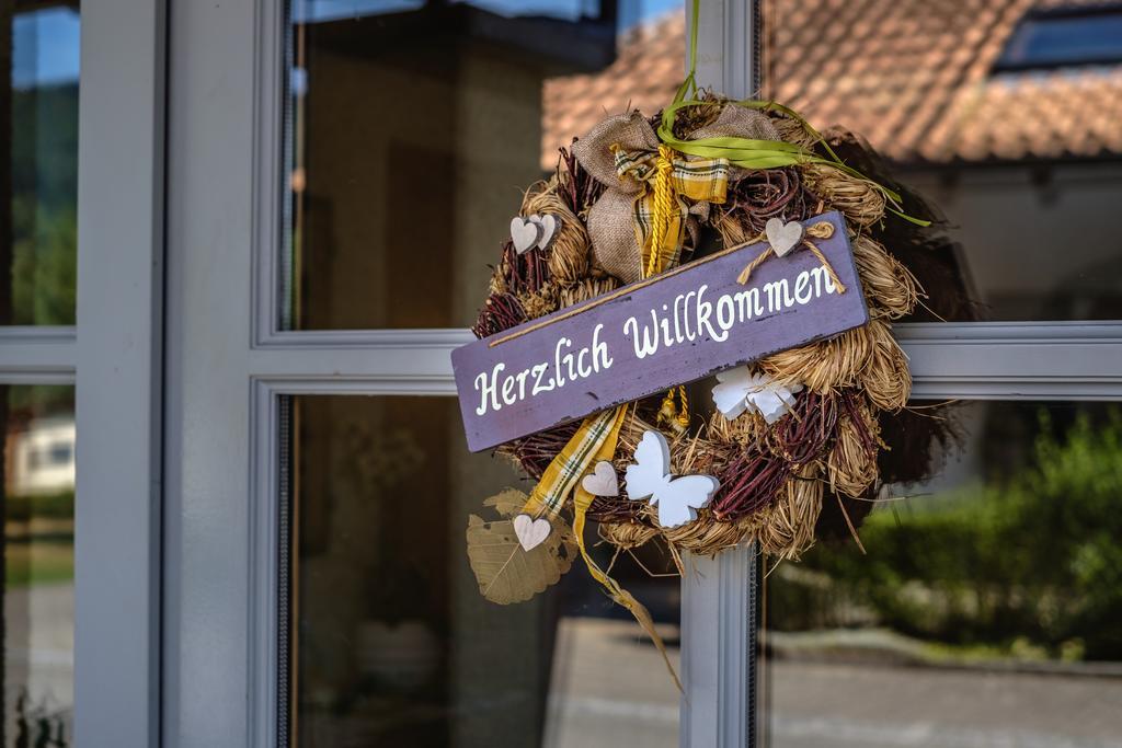 兰德嘎斯霍夫露营酒店 Wagenhausen 外观 照片